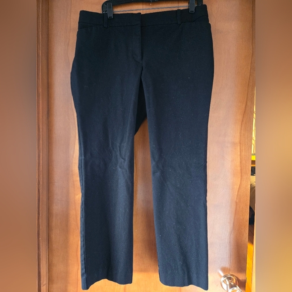 Black Ann Taylor Petite Curvy Dress Pants - Picture 1 of 3